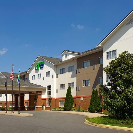 Holiday Inn Express & Suites Charlottesville - Ruckersville, An Ihg Hotel Экстерьер фото