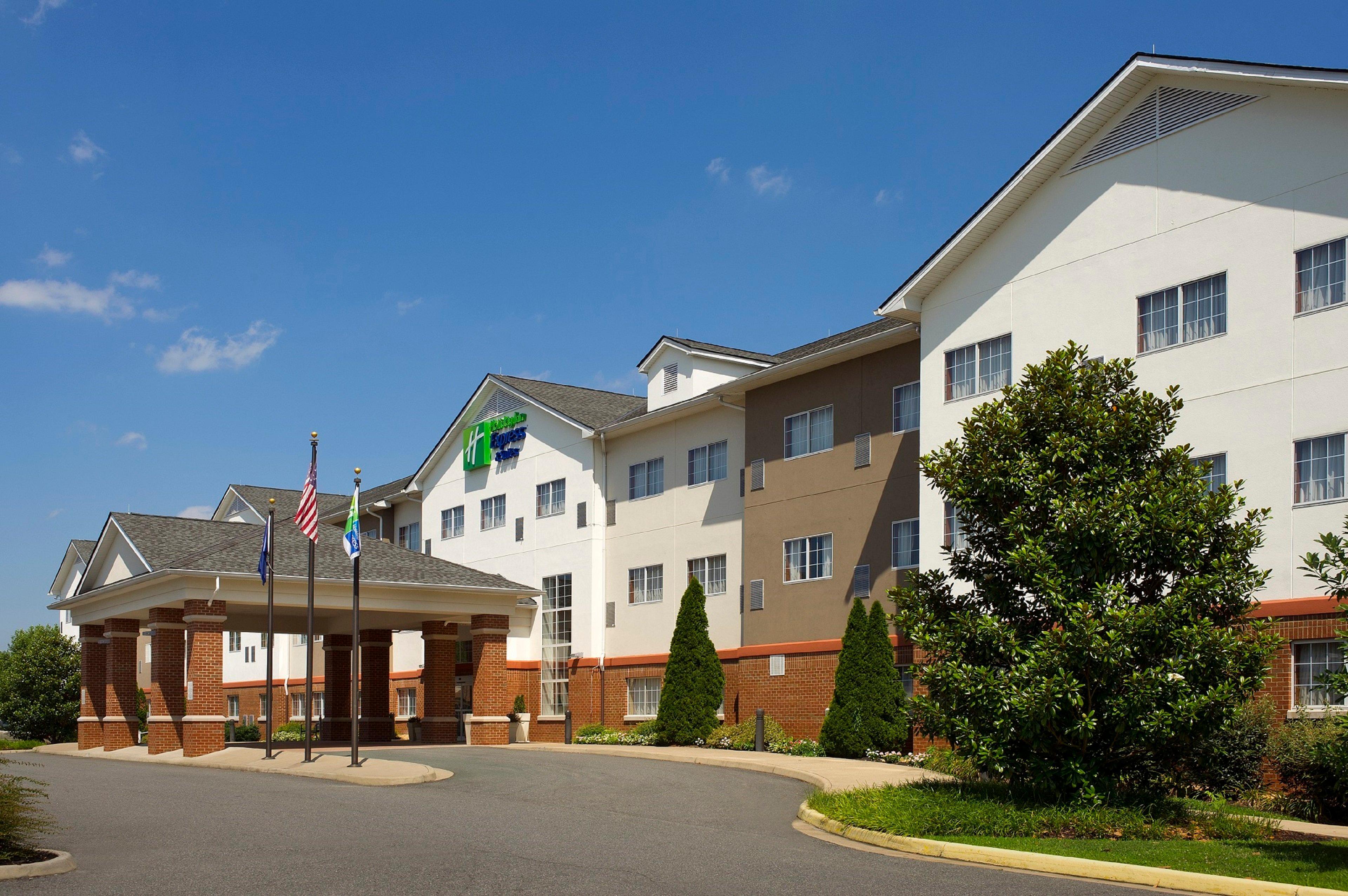 Holiday Inn Express & Suites Charlottesville - Ruckersville, An Ihg Hotel Экстерьер фото