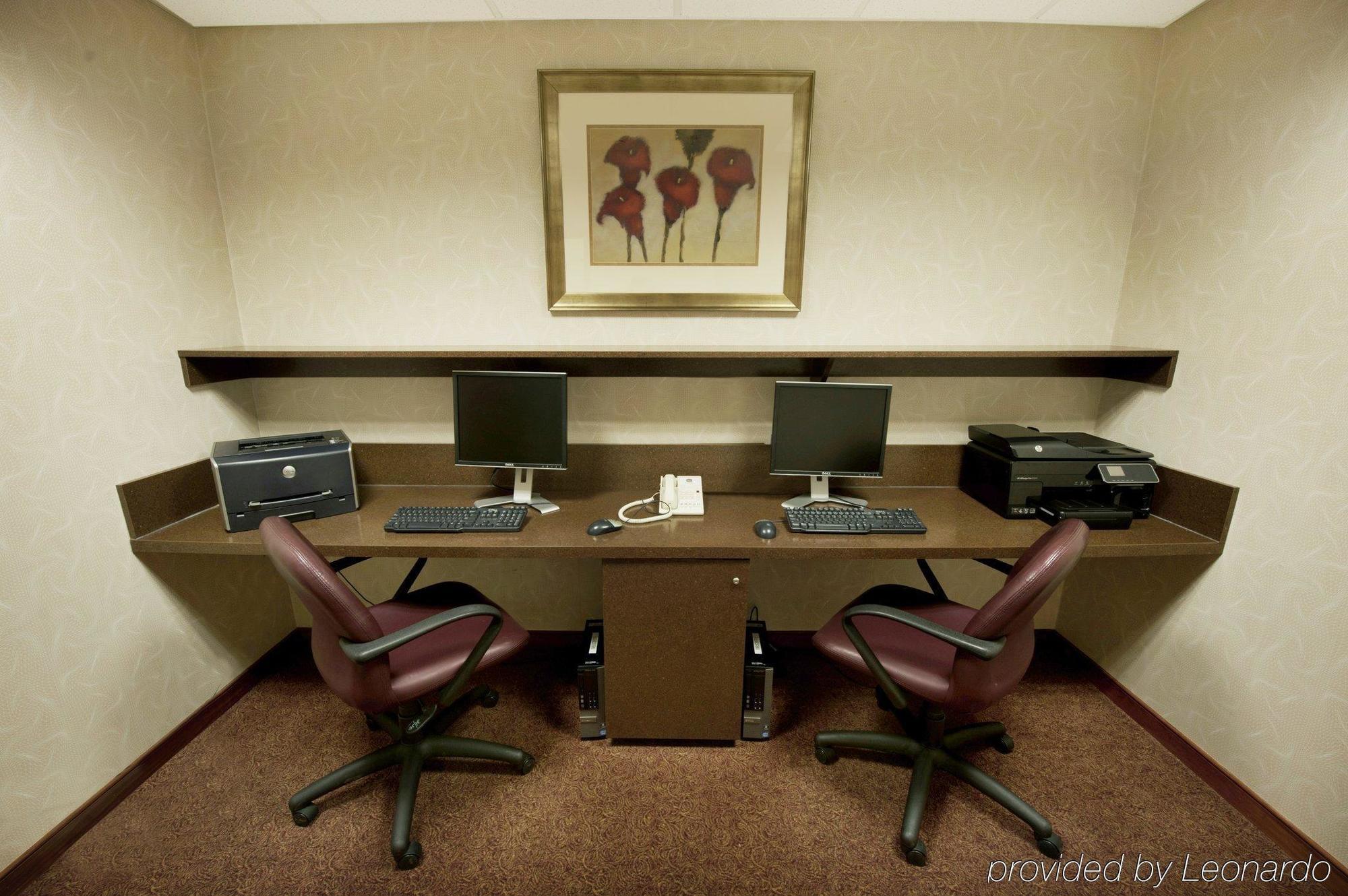 Holiday Inn Express & Suites Charlottesville - Ruckersville, An Ihg Hotel Экстерьер фото